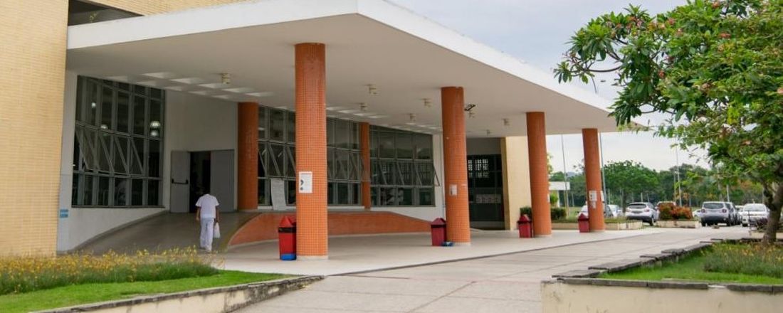 ENCONTRO DOS TÉCNICOS EM NUTRIÇÃO E DIETÉTICA DOS RESTAURANTES UNIVERSITÁRIOS DA UNIVERSIDADE FEDERAL DO RIO DE JANEIRO