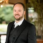 Dr. Jean Fogaça