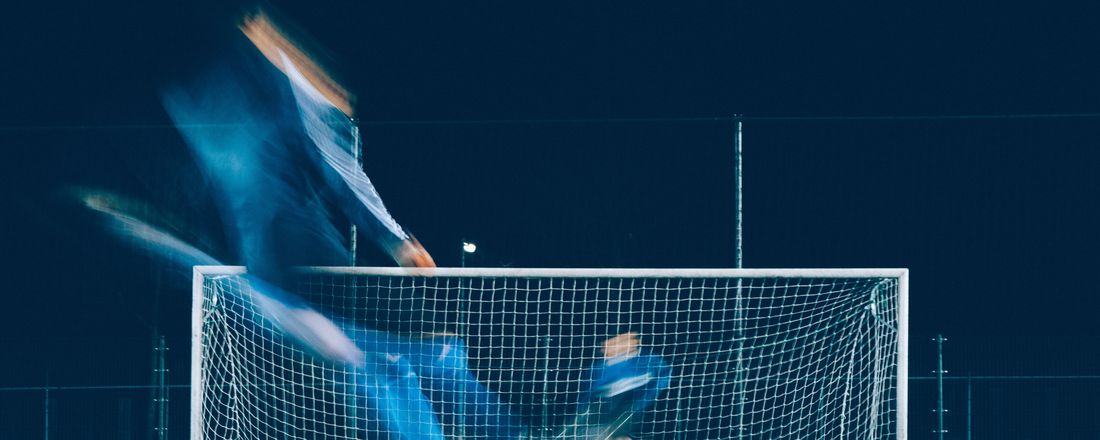MONITORAMENTO DOS INDICADORES DE PERFORMANCE NO FUTEBOL