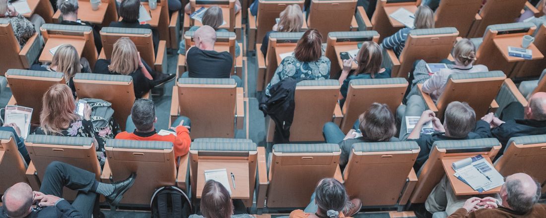 Comunicações em público e apresentações de trabalhos acadêmicos